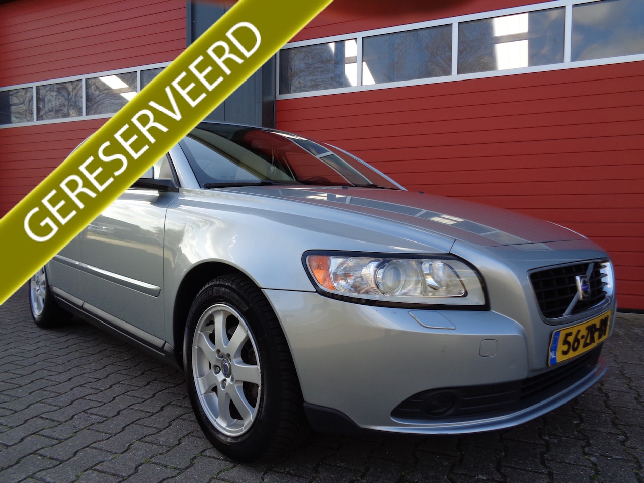 Volvo S40 - 1.8 Edition 126PK Clima Cruise LMV NL-Auto Dealer-Onderhouden - AutoWereld.nl