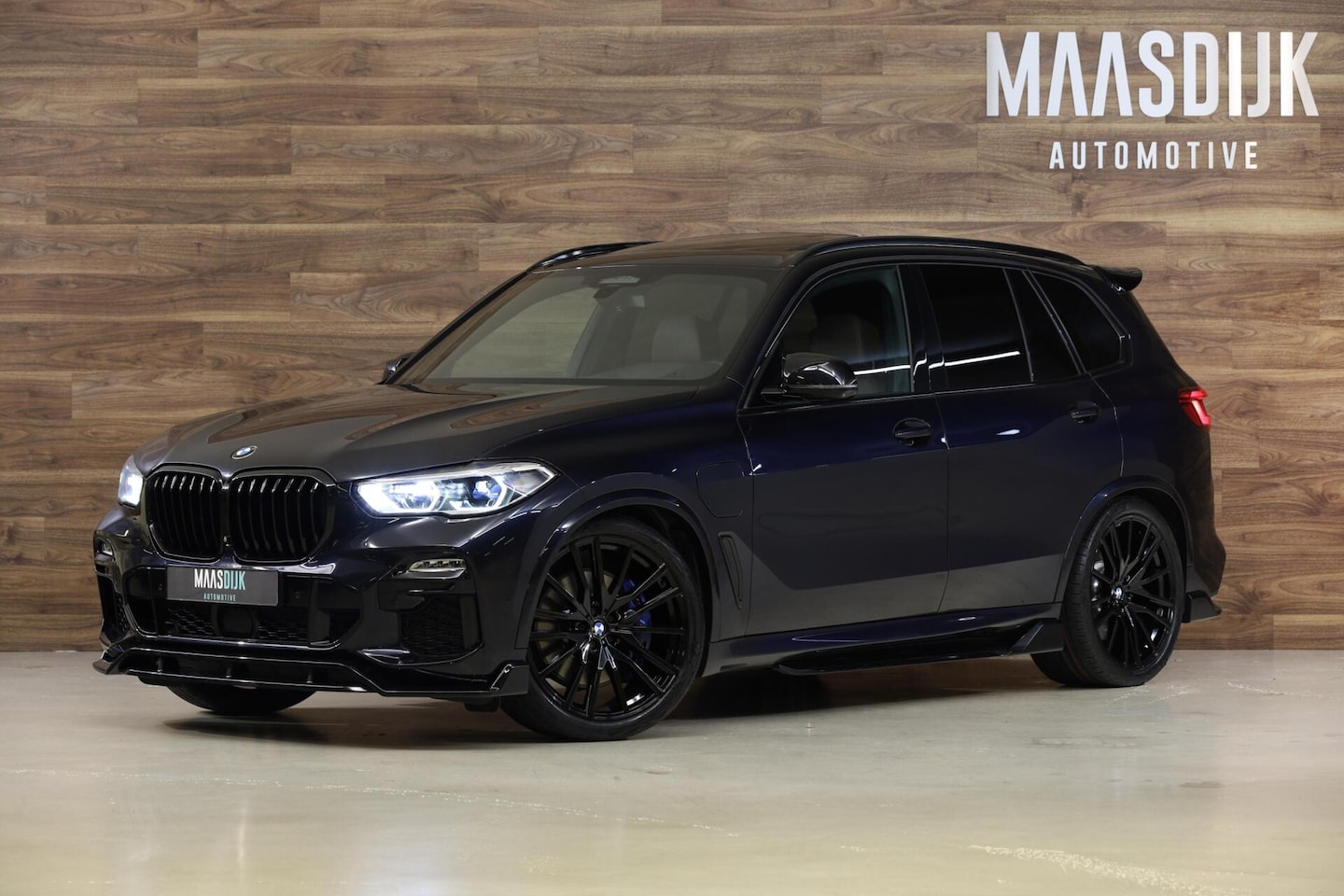 BMW X5 - xDrive45e M-Sport|Skylounge|Massage|360|H&K|HUD|Laser| - AutoWereld.nl