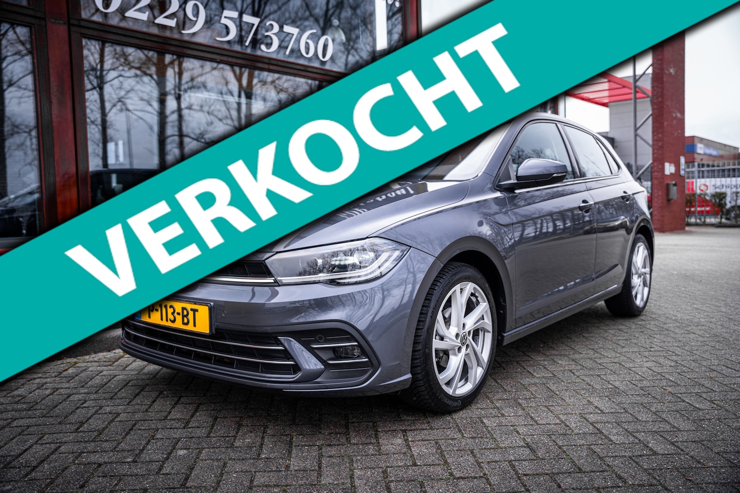 Volkswagen Polo - 1.0 TSI Style | Automaat | Navigatie | Parkeer hulp | Adaptieve cruise control | App-conne - AutoWereld.nl