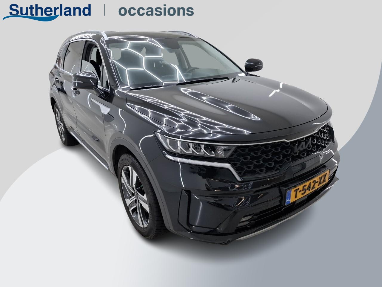 Kia Sorento - 1.6 T-GDI Plug-in Hybrid 4WD ComfortLine 5p. | 49.700 km | Trekhaak | Virtual Cockpit - AutoWereld.nl