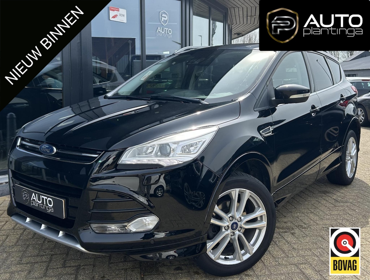 Ford Kuga - 1.5 Titanium Styling Pack | Zeer Nette Staat | 1e Eigenaar | NL AUTO | Trekhaak | Achterui - AutoWereld.nl