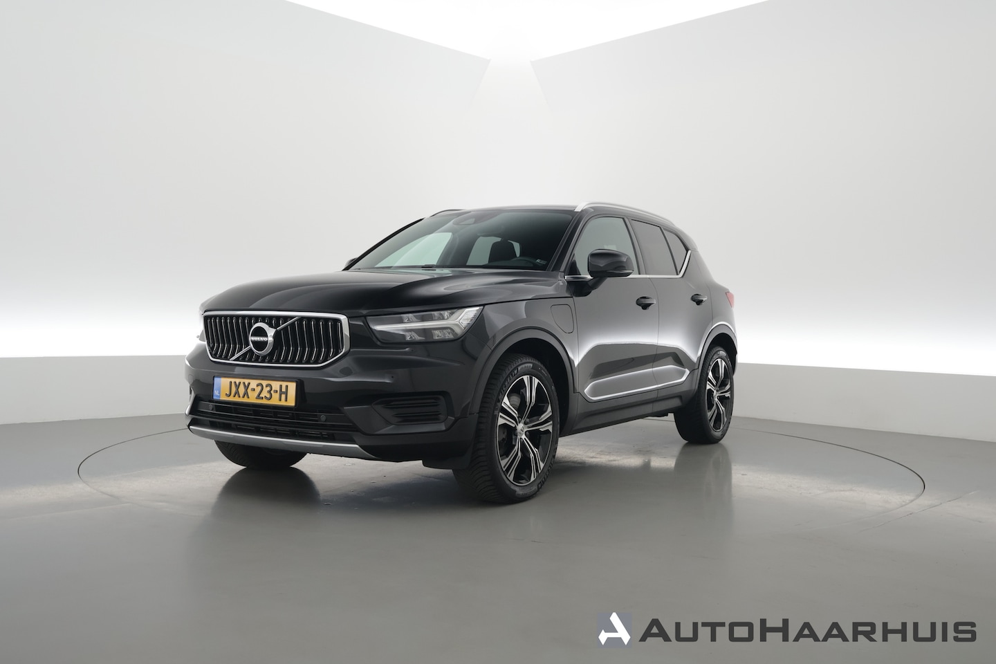 Volvo XC40 - 1.5 T4 Recharge Inscription Expression | Pilot Assist | Apple CarPlay & Android Auto | Tre - AutoWereld.nl