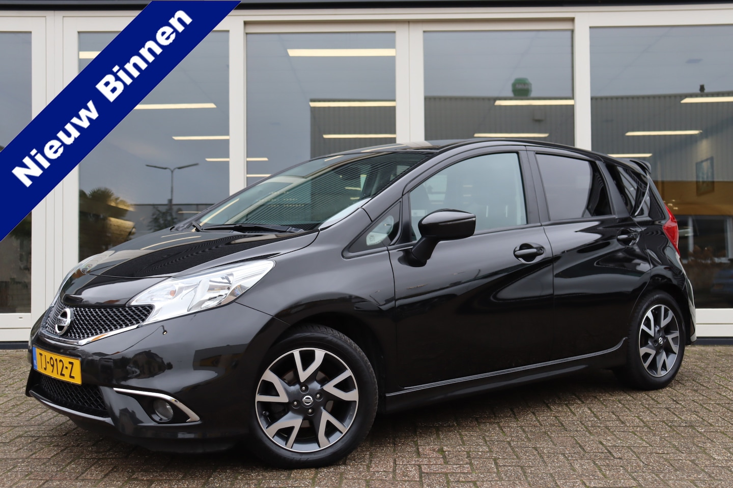 Nissan Note - 1.2 DIG-S Acenta 1.2 DIG-S Acenta, Cruise Control, Automaat, Airco, Trekhaak, Gereviseerde versnellingsbak, - AutoWereld.nl
