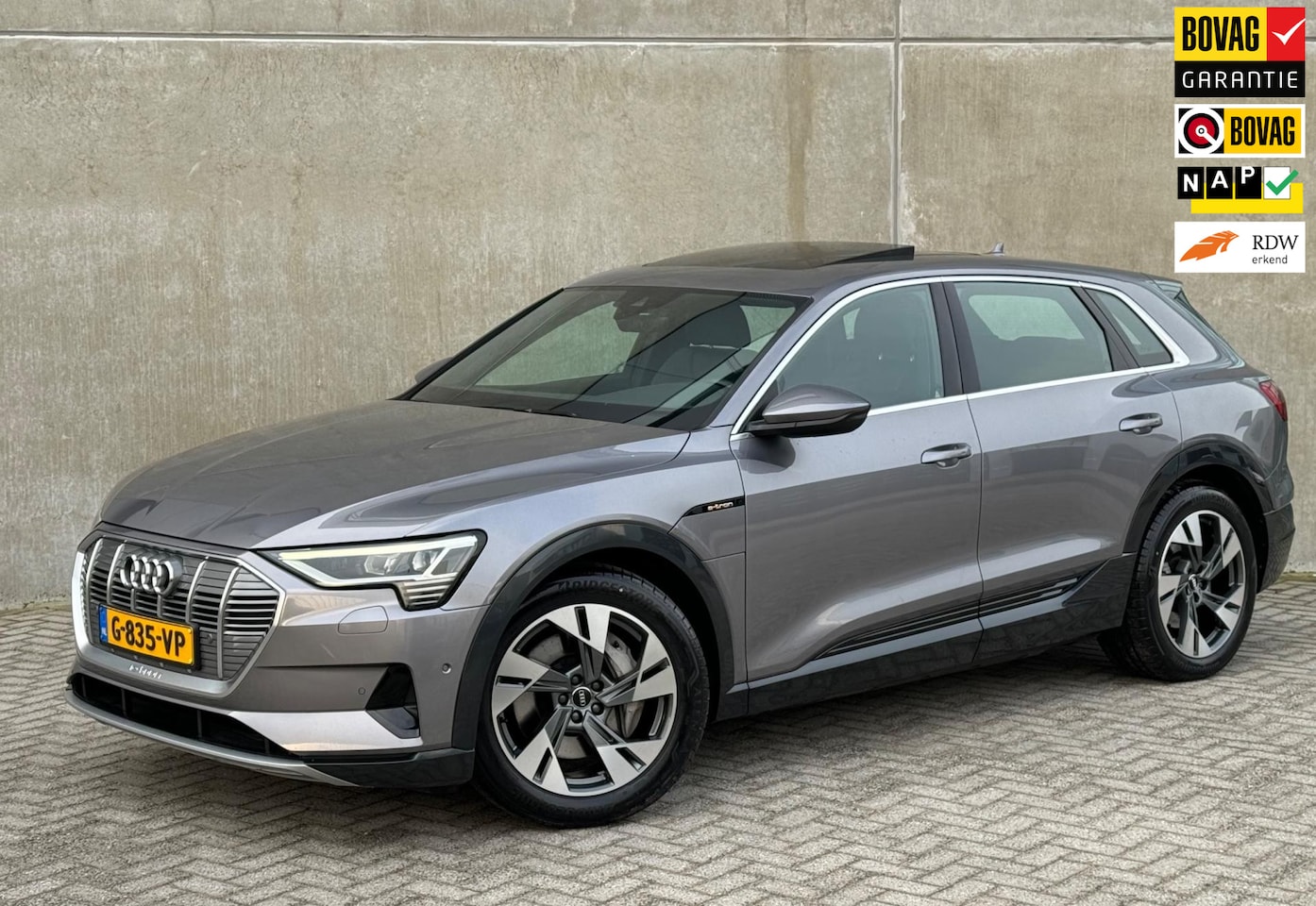 Audi e-tron - E-tron 55 Quattro 95 kWh S EDITION Grijs PANO - AutoWereld.nl