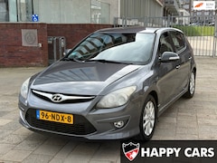 Hyundai i30 - 1.6i i-Motion Business, NIEUWE APK