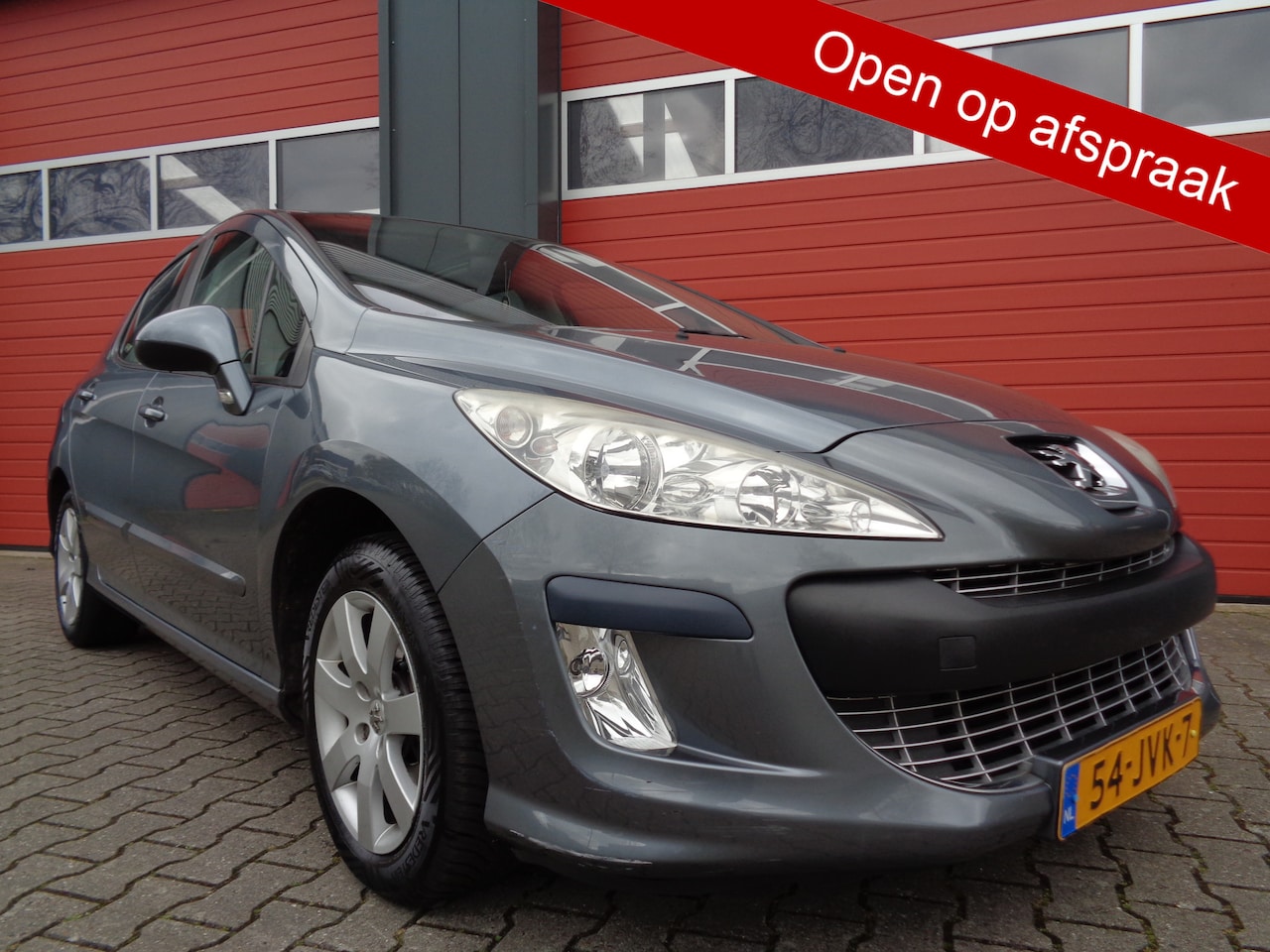 Peugeot 308 - 1.6 THP XT 150PK Clima Cruise LMV Leer Pano-Dak NL-Auto - AutoWereld.nl