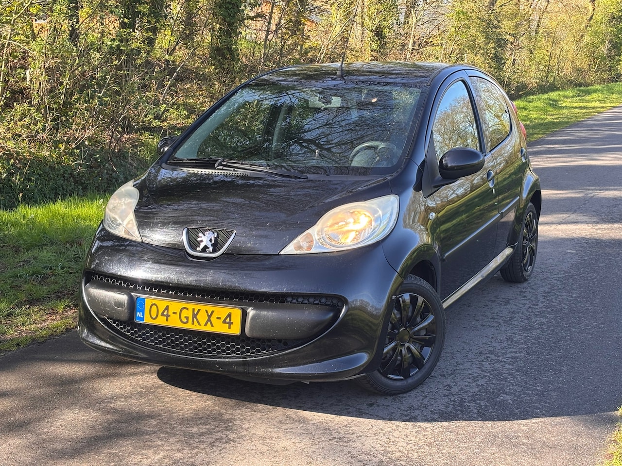Peugeot 107 - 1.0-12V XS | Toerenteller + Airco + 5 Deurs Nu € 1.750,- !!! - AutoWereld.nl