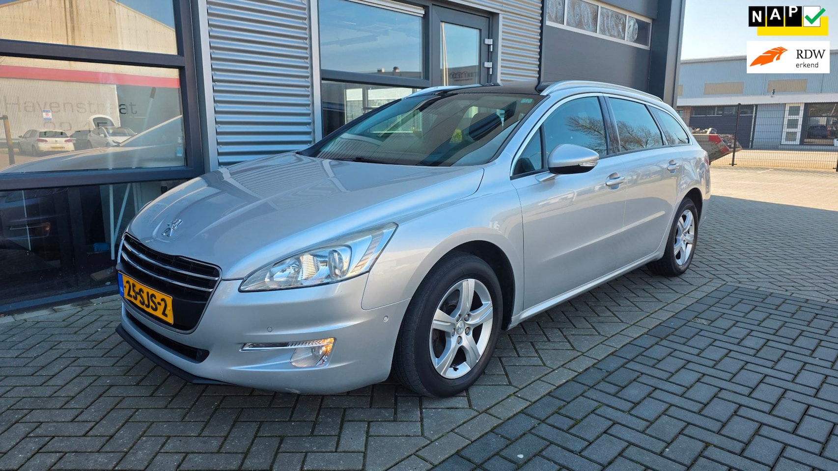 Peugeot 508 SW - 1.6 THP Blue Lease Executive 1.6 THP Blue Lease Executive - AutoWereld.nl