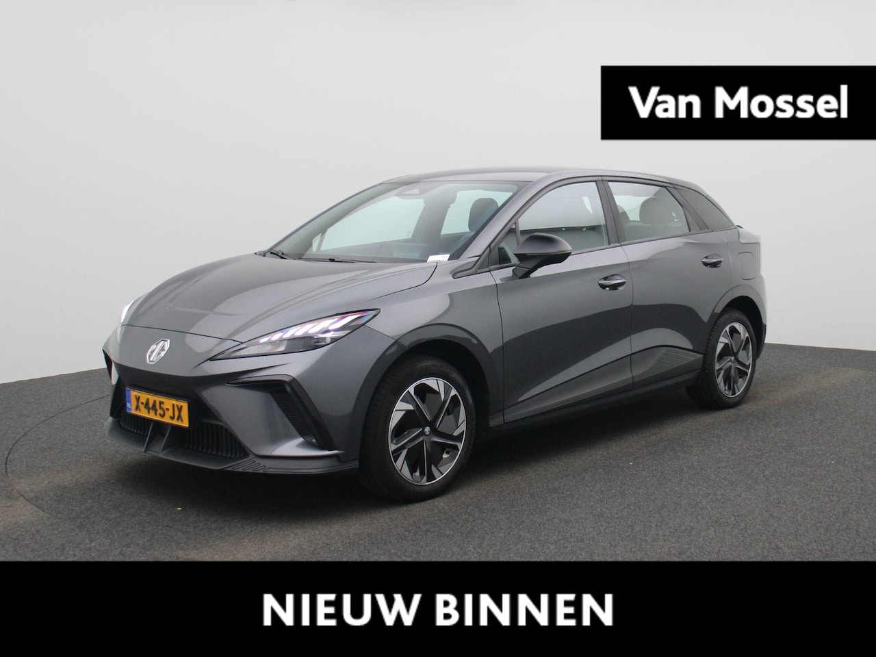 MG MG4 Electric - Standard 51 kWh | Apple Carplay / Android Auto | Parkeersensoren | Lichtmetalen Velgen | - AutoWereld.nl