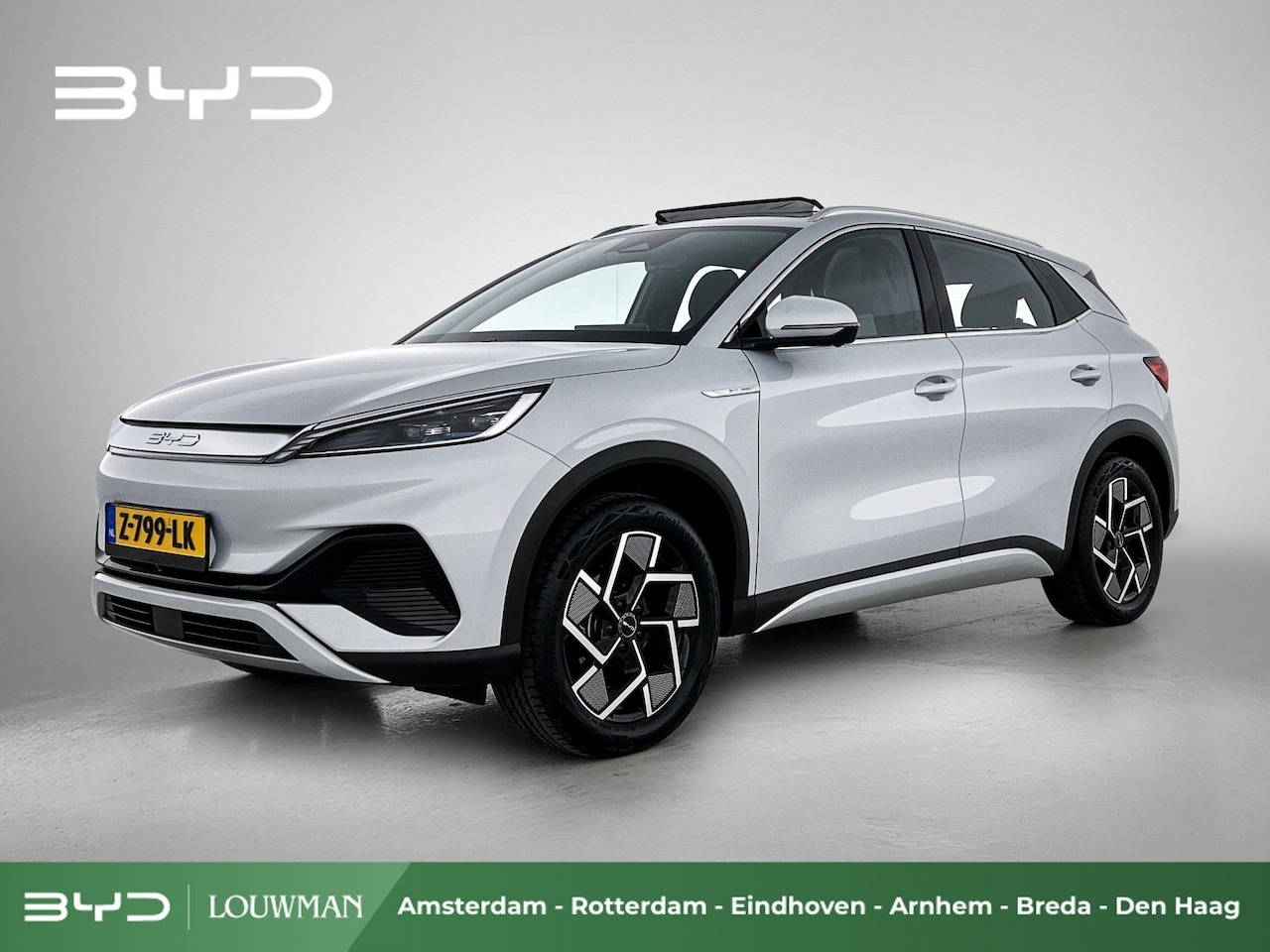 BYD Atto 3 - Design 60 kWh | Grootste BYD Dealer van NL | Eerste eigenaar | V2L | 15,6" Multimediascher - AutoWereld.nl