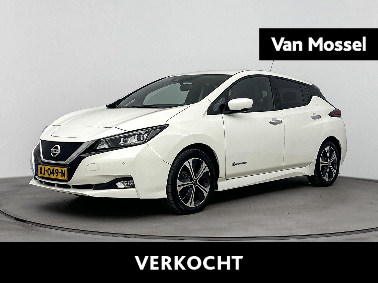 Nissan LEAF - Tekna 40 kWh | achterbank verwarmd | airco automatisch | Apple Carplay/Android | Autonomou - AutoWereld.nl