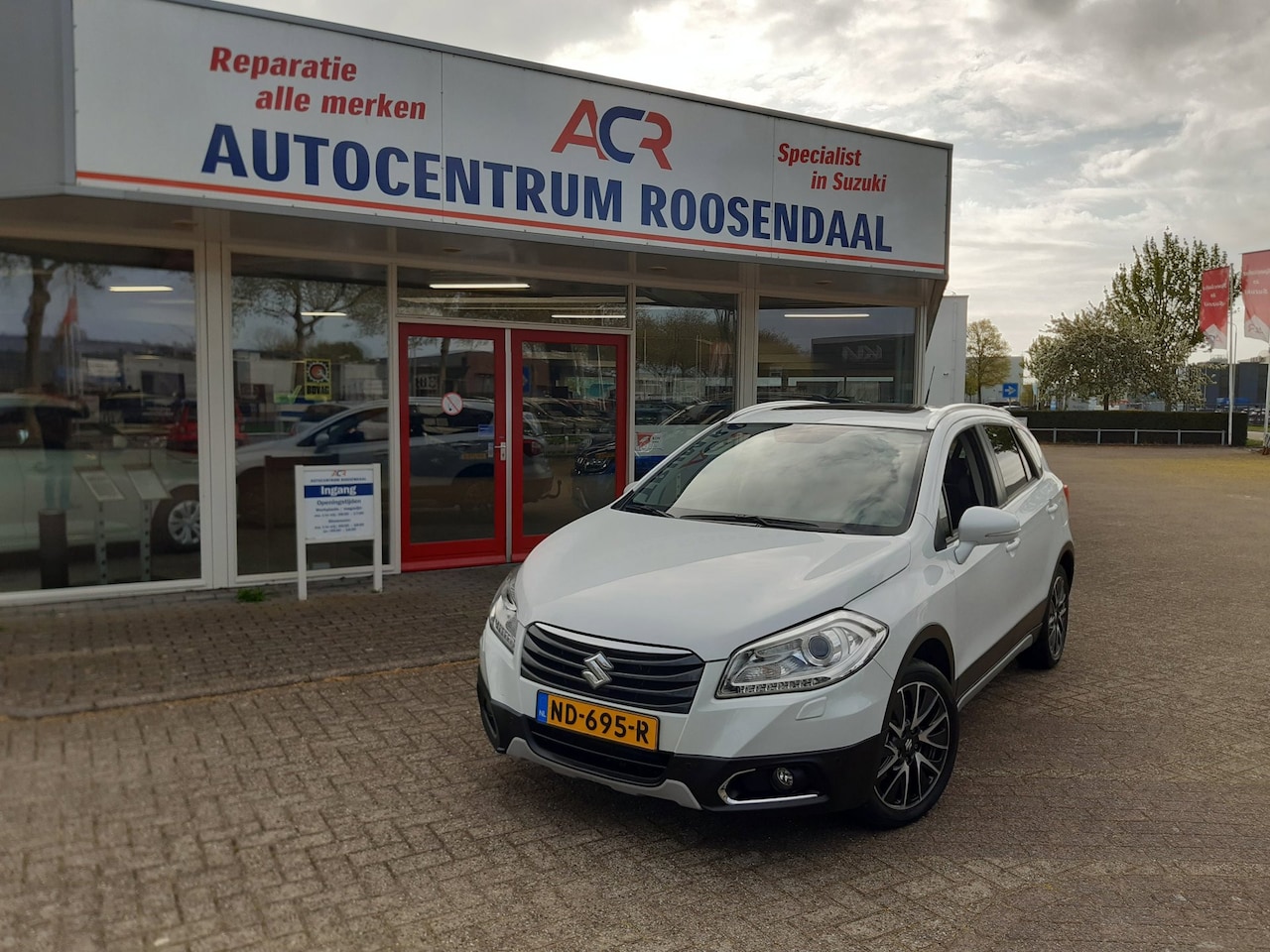 Suzuki SX4 S-Cross - 1.6 High Executive met trekhaak 1e eigenaar - AutoWereld.nl