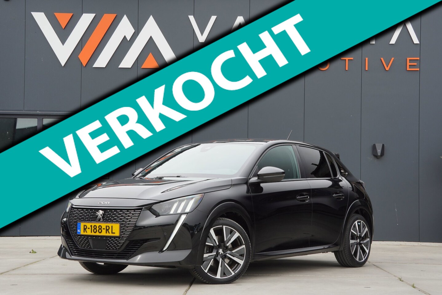 Peugeot 208 - 1.2 GT Pack 2022 Automaat Stoelverwarming Carplay Airco Navi Cruise control Camera Dodehoe - AutoWereld.nl