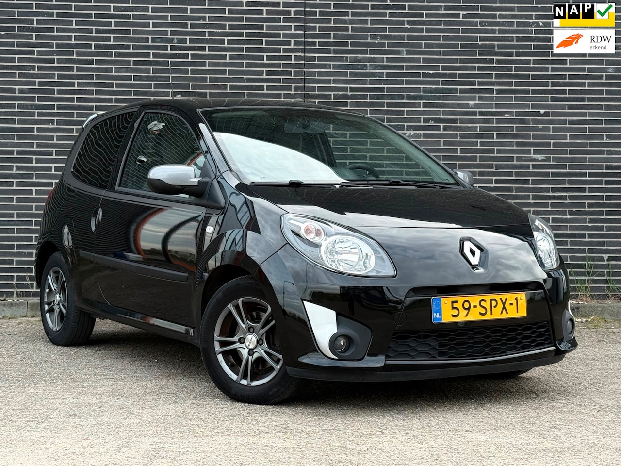 Renault Twingo - 1.2-16V Collection Airco, Apk! - AutoWereld.nl