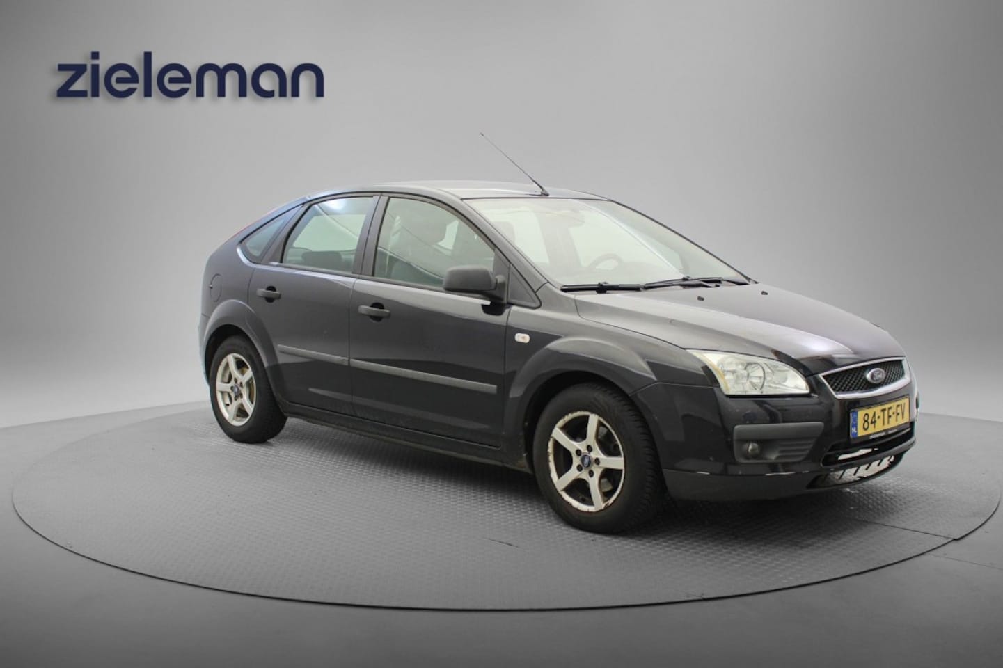 Ford Focus - 1.6 16V Champion - Airco, Cruise - AutoWereld.nl