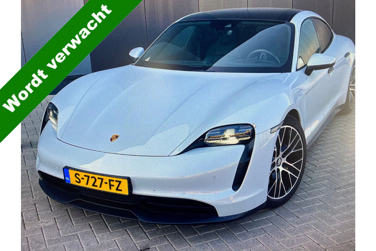 Porsche Taycan - 79 kWh Sport-Chrono 327 pk / Marge-Auto/ Krijt-Grijs/ Pano-Dak/ Lucht-Vering/ Passenger-Di - AutoWereld.nl