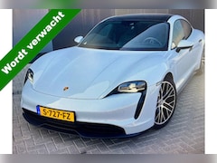 Porsche Taycan - 79 kWh Sport-Chrono 327 pk / Marge-Auto/ Krijt-Grijs/ Pano-Dak/ Lucht-Vering/ Passenger-Di