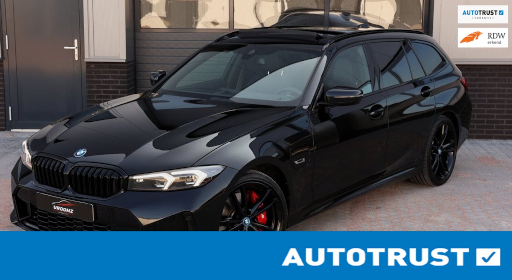 BMW 3-serie Touring - 330e Hybrid | Panorama | Keyless | Leer | BOOMVOL - AutoWereld.nl