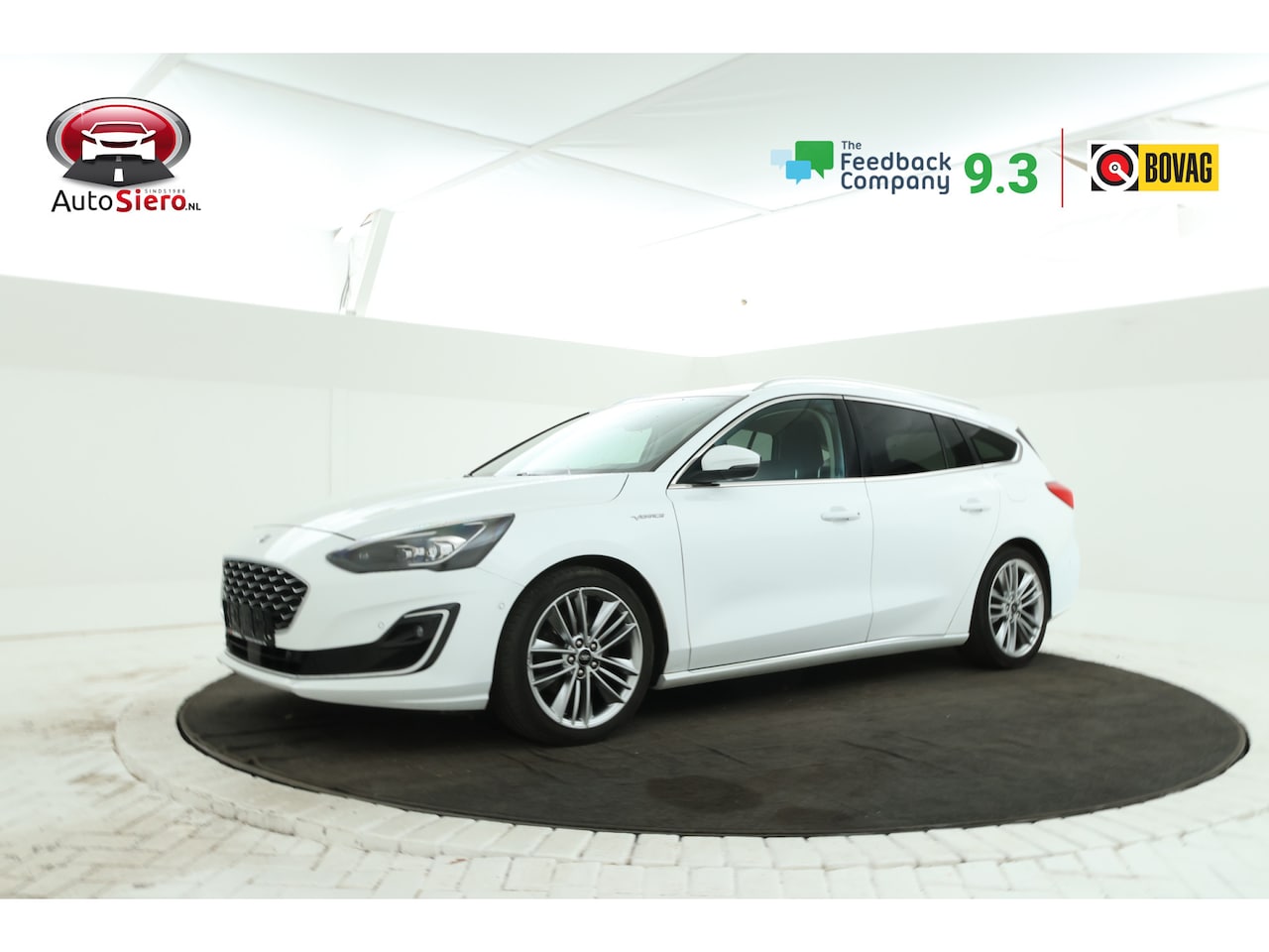 Ford Focus Wagon - 1.5 EcoBlue Vignale X Business Automaat, Leer, B&O, navigatie, trekhaak - AutoWereld.nl