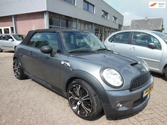 MINI Cabrio - 1.6 Cooper S 2009 € 2.950, - CABRIO , MOTOR DEFECT, ZO MEE