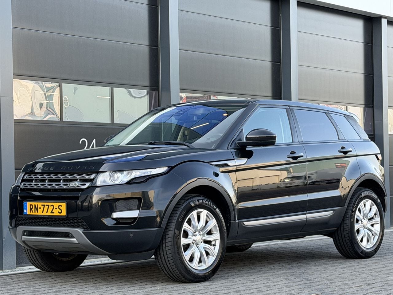 Land Rover Range Rover Evoque - 2.2 eD4 Navi Camera Clima PDC - AutoWereld.nl
