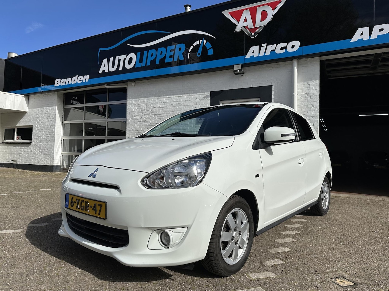 Mitsubishi Space Star - 1.0 Intense /Airco/Nieuwe apk bij aflevering/Lm met all season banden/Keyless - AutoWereld.nl