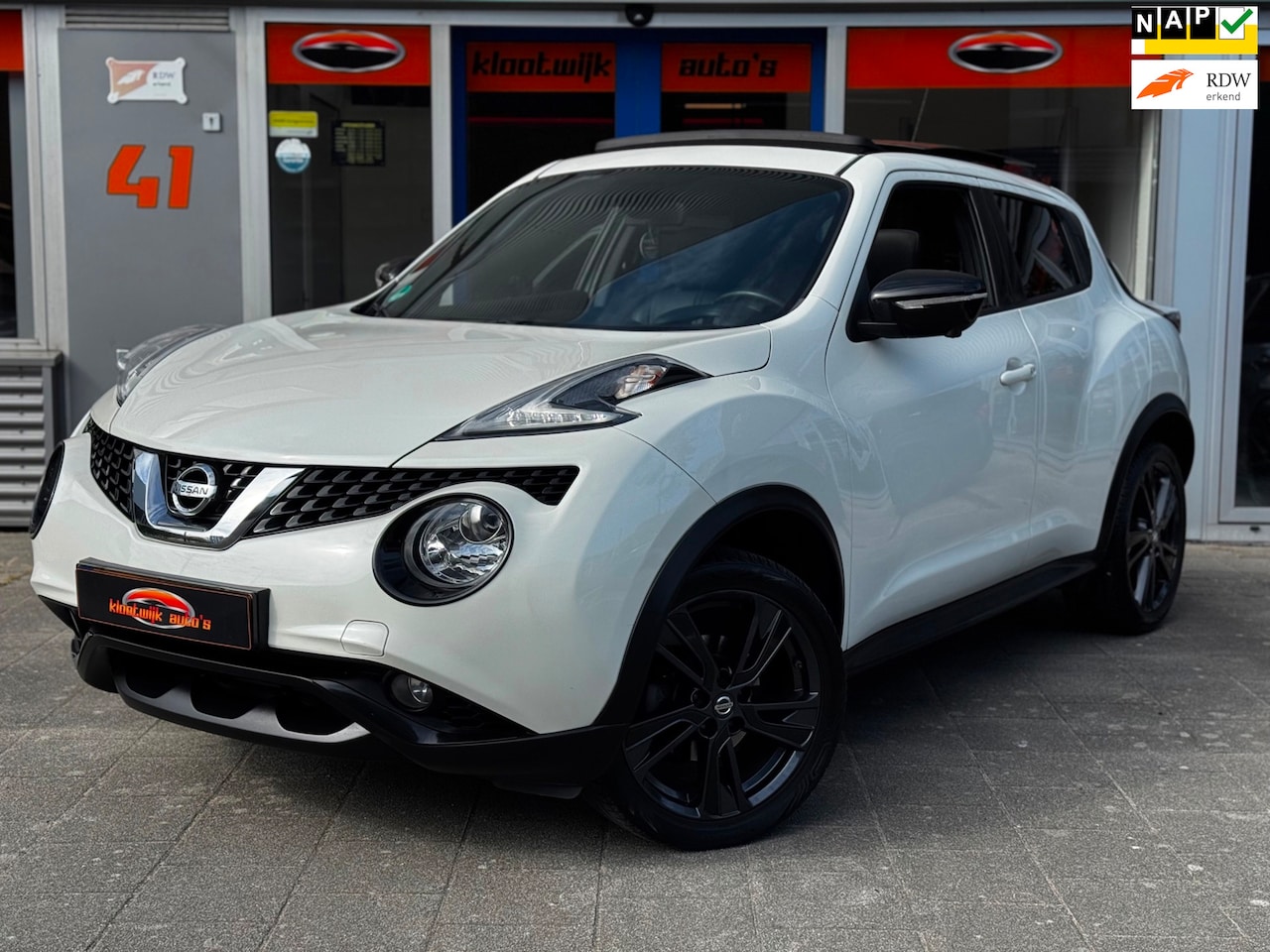 Nissan Juke - 1.2 DIG-T Tekna Panorama Leder Camera Pearl White NAP - AutoWereld.nl
