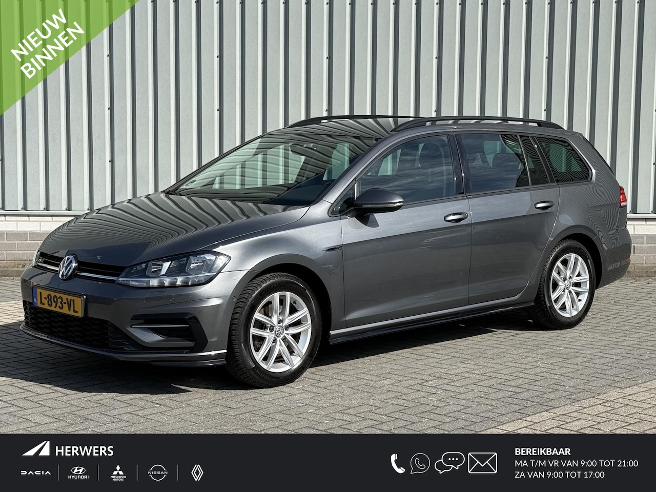 Volkswagen Golf - 1.4 TSI Connected Series R / R-Line Exterieur / Trekhaak 1400 KG / All Seasonbanden / Comf - AutoWereld.nl