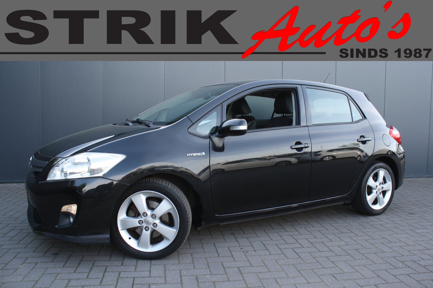 Toyota Auris - 1.8 Full Hybrid Executive CAMARA -NAVIGATIE - AutoWereld.nl