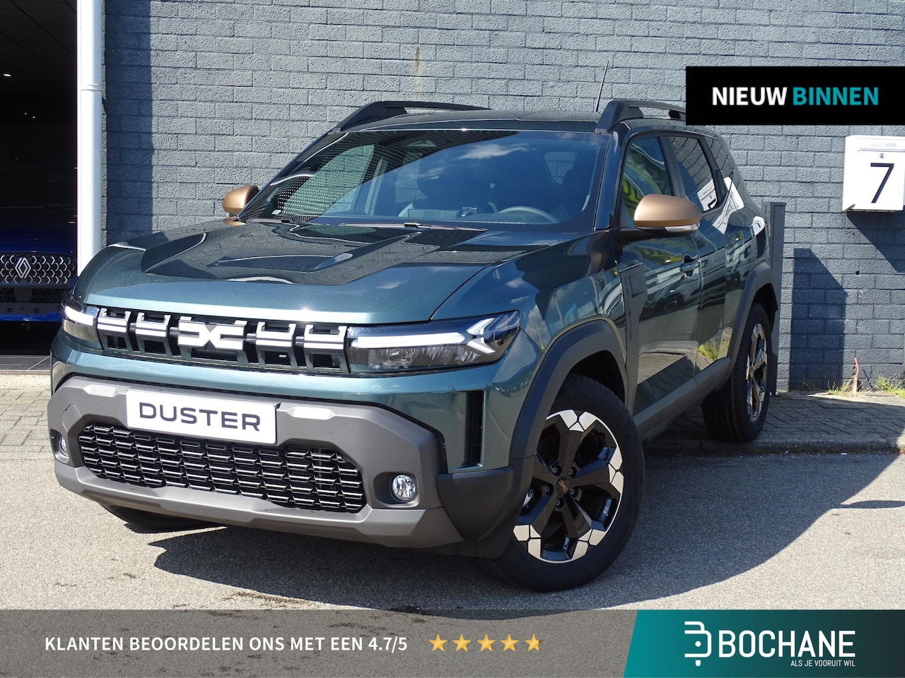 Dacia Duster - 1.8 Hybrid 155 Extreme NU 7 JAAR GARANTIE! / PACK TECHNO / 18 INCH VELGEN / METALLIC LAK - AutoWereld.nl