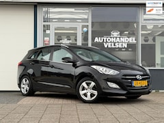 Hyundai i30 Wagon - 1.6 CRDi Business Edition Navi Camera