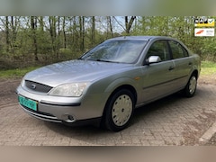 Ford Mondeo - 1.8-16V Nieuwe APK Inruil is mogelijk
