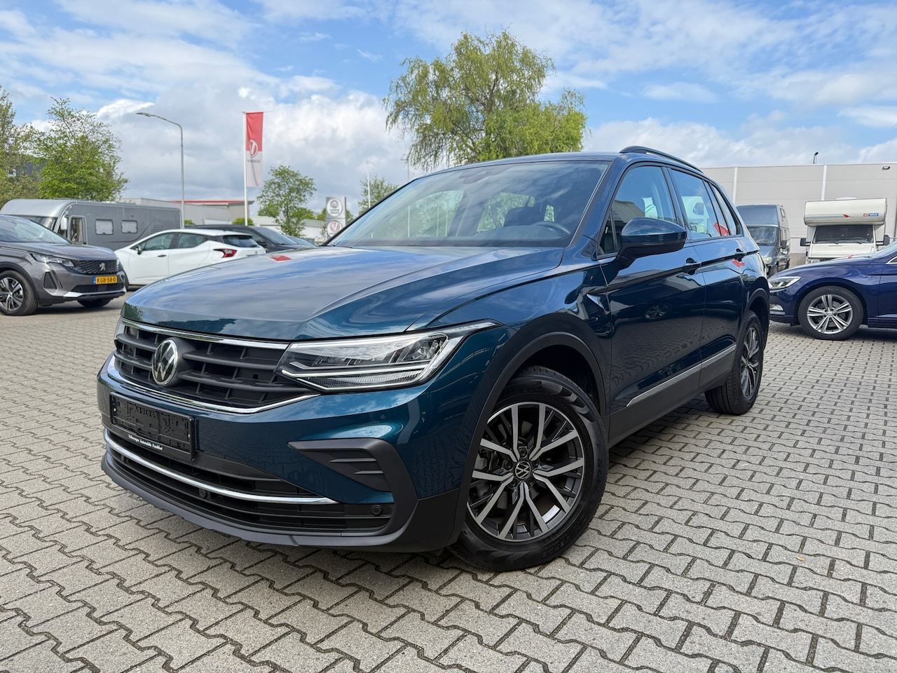 Volkswagen Tiguan - 1.5 TSI Elegance 1.5 TSI Elegance - AutoWereld.nl