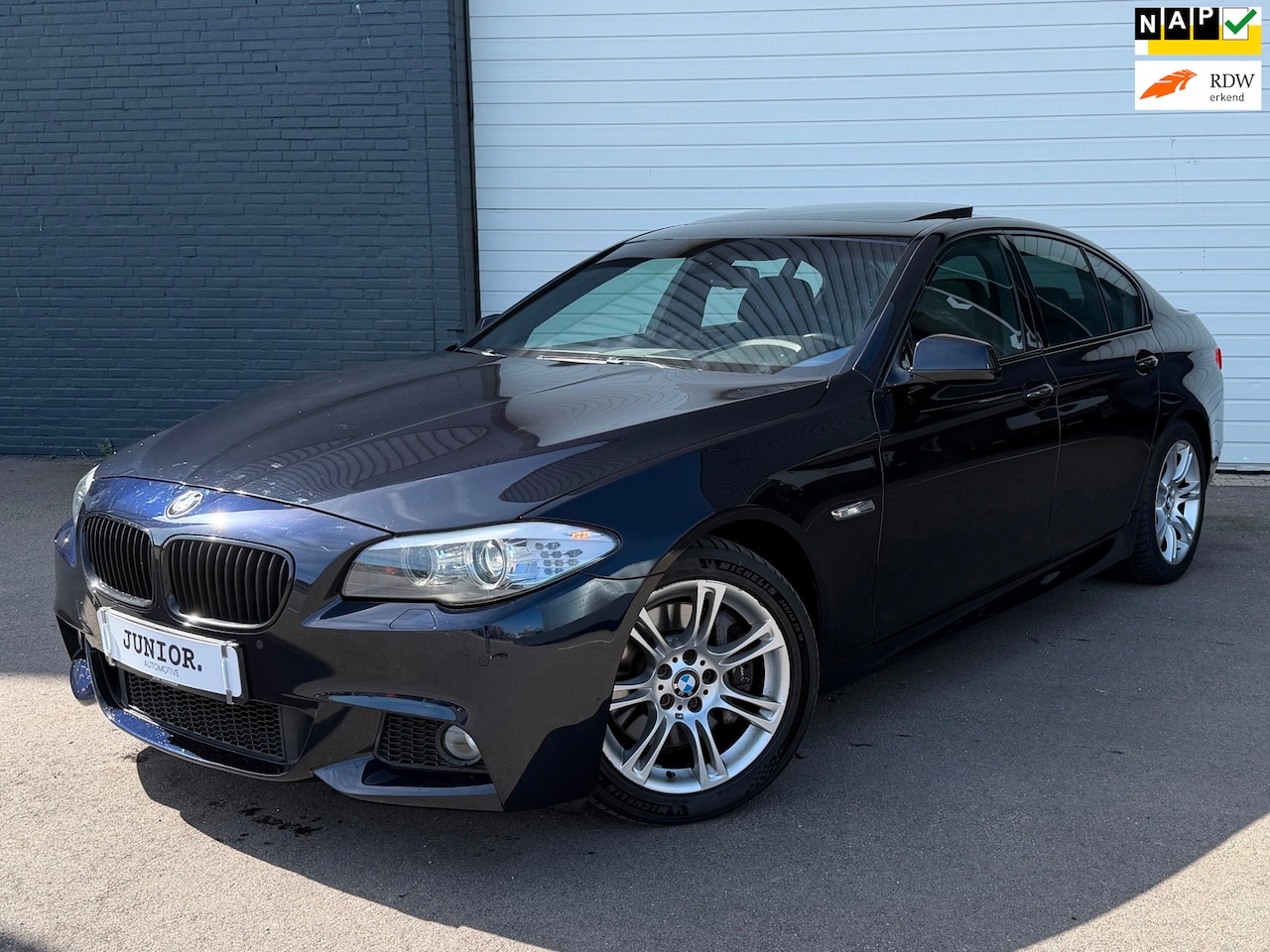 BMW 5-serie - 528i High Executive M-PAKKET/PANO/LEDER/MEMORYORGNL - AutoWereld.nl