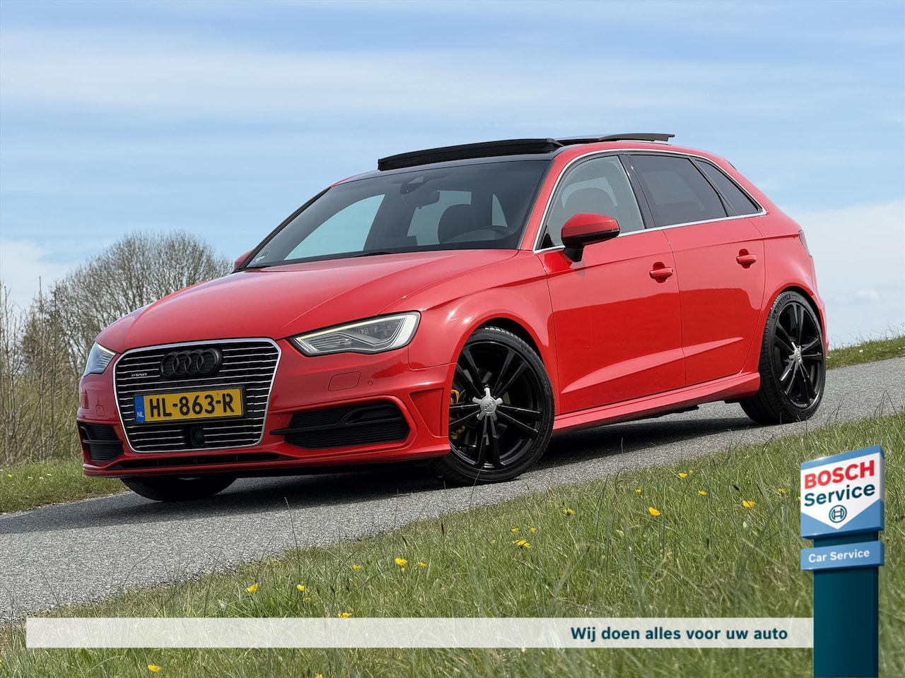 Audi A3 Sportback - 1.4 TFSI E-tron PHEV S-Line / Pano / Sportstoelen / Keyless / Camera / Navi / Clima - AutoWereld.nl