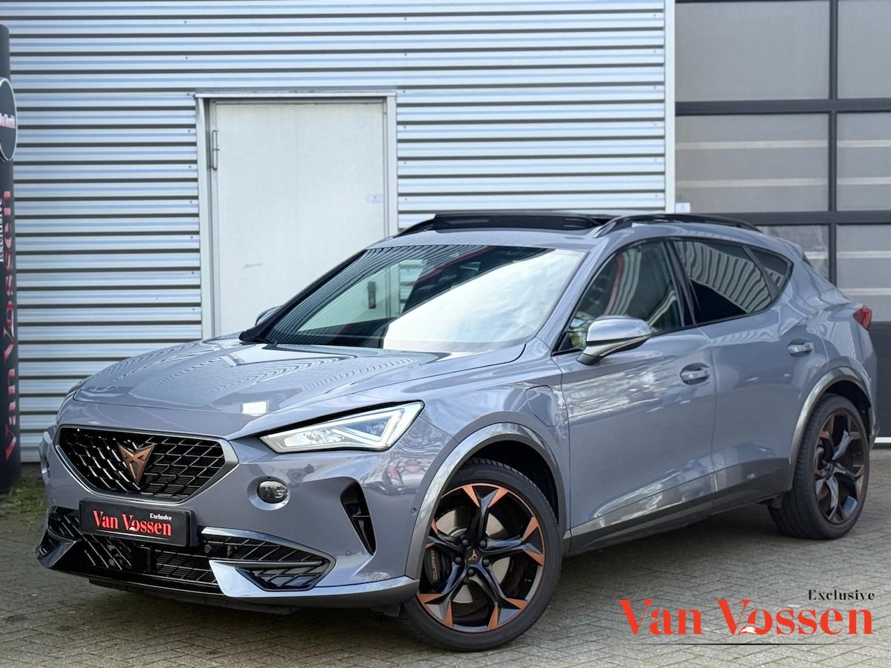 CUPRA Formentor - 1.4 e-Hybrid VZ Copper Edition 245 PK|Pano|Memory|Camera|Sfeer|Carplay| - AutoWereld.nl