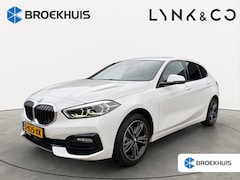 BMW 1-serie - Business Edition Plus | Sportstuur | Sportstoelen | Parkeersensoren voor en achter | Achte