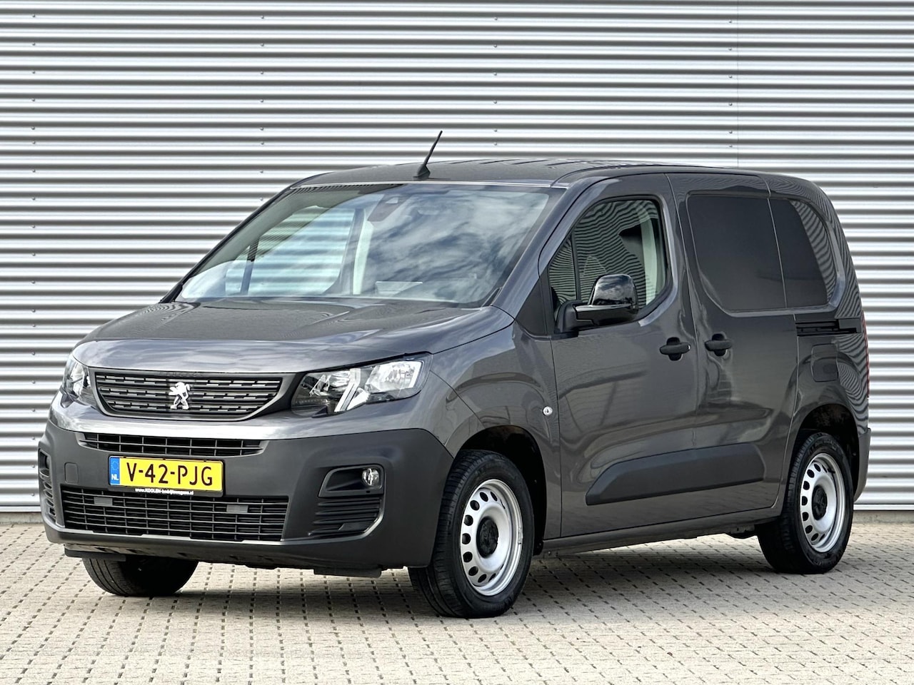 Peugeot Partner - 1.5 BlueHDi 130 EAT8 2x schuifdeur AUTOMAAT - AutoWereld.nl