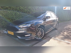 Ford Focus Wagon - 1.5 TDCI ST-Line