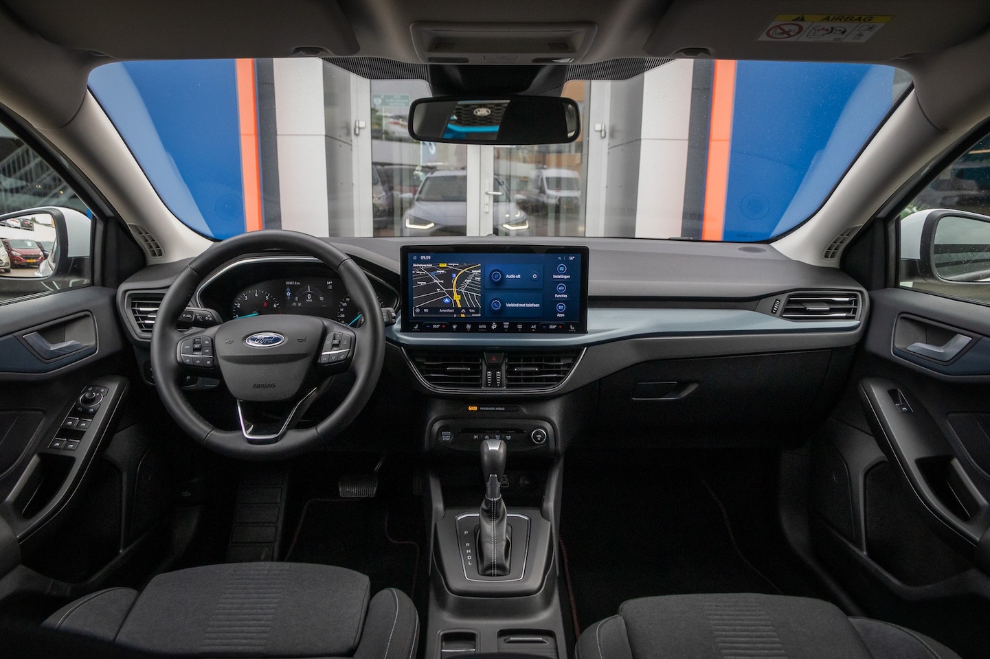 Ford Focus Wagon - 1.0EB Active Automaat | Trekhaak afneembaar | Camera | AGR | Winterpakket | Navi | Apple C - AutoWereld.nl