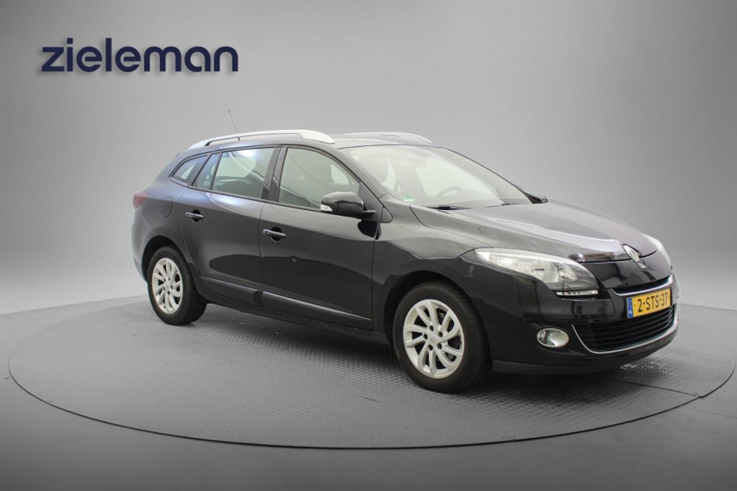 Renault Mégane Estate - 1.5 dCi Collection - Navi, Cruise, Clima - AutoWereld.nl
