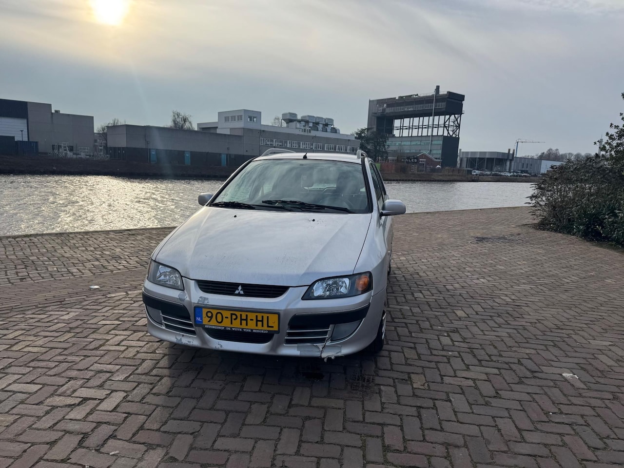 Mitsubishi Space Star - 1.6 Inform Silver 1.6 Inform Silver - AutoWereld.nl