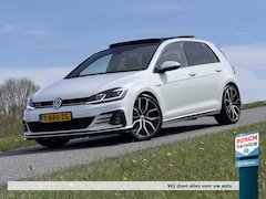 Volkswagen Golf - 7.5 2.0 TSI GTI 300PK / Pano / Virtual Cockpit / Dcc / TCR / Inparkeerhulp / Carplay / Acc