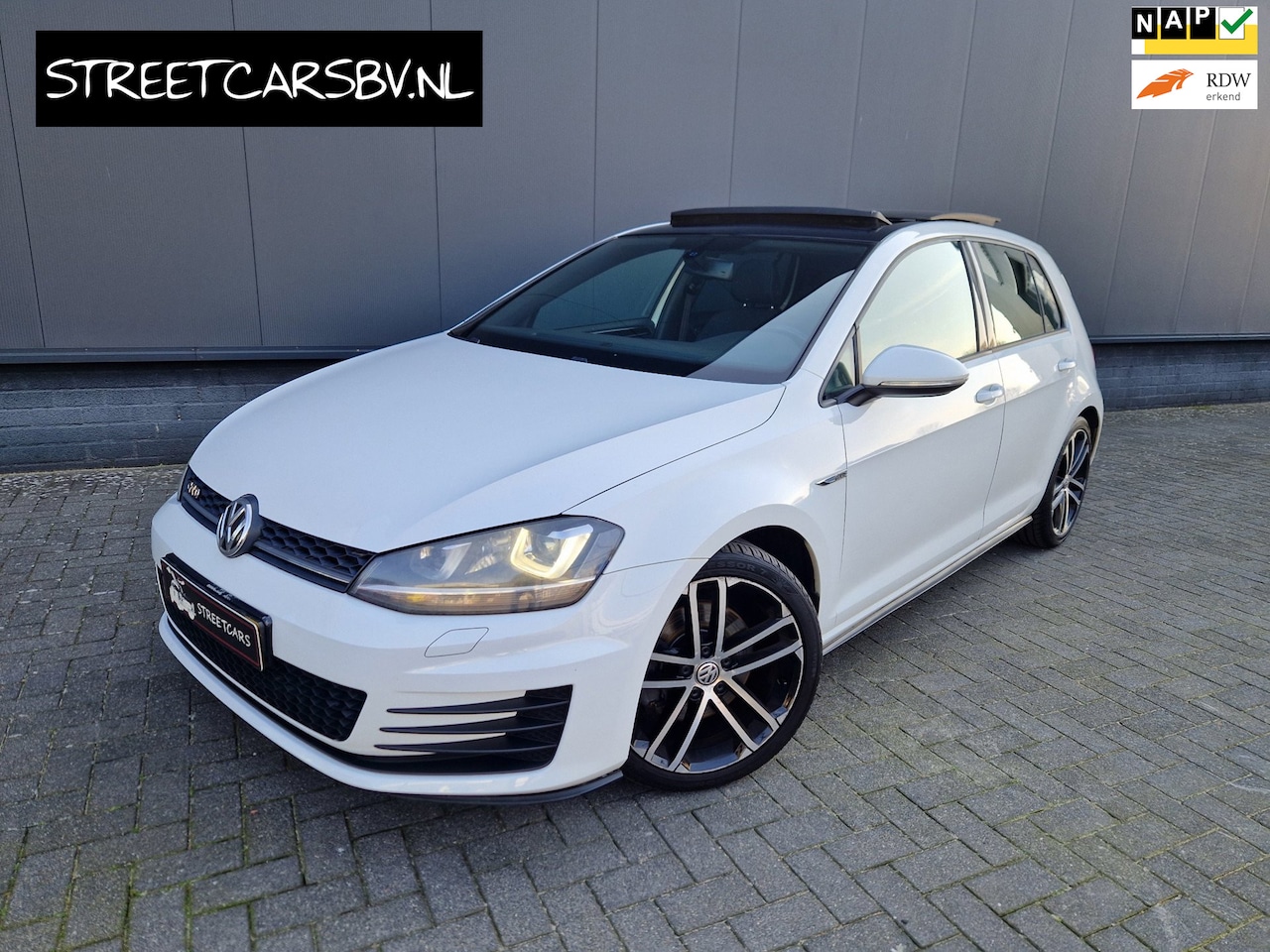 Volkswagen Golf - 2.0 TDI GTD 2.0 TDI GTD - AutoWereld.nl