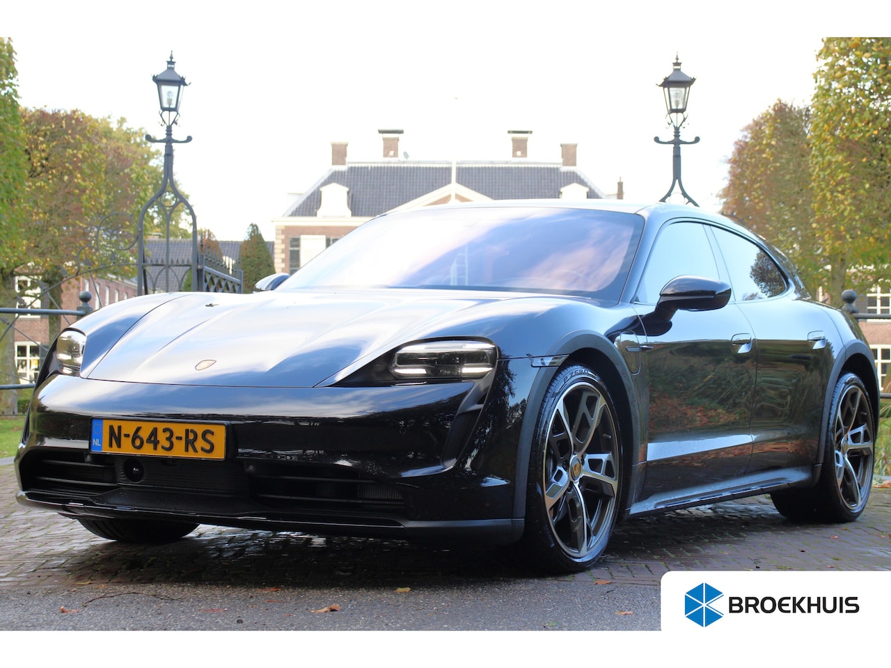 Porsche Taycan Cross Turismo - 4 93 kWh | DEALER OH! | FULL OPTION! | PANODAK | LEDEREN MEMORY SEATS | SPORTS CHRONO | BO - AutoWereld.nl