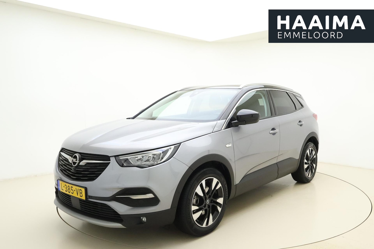 Opel Grandland X - 1.2 Turbo 130pk Innovation | Navigatie | Camera | Climate control | Elektrische achterklep - AutoWereld.nl