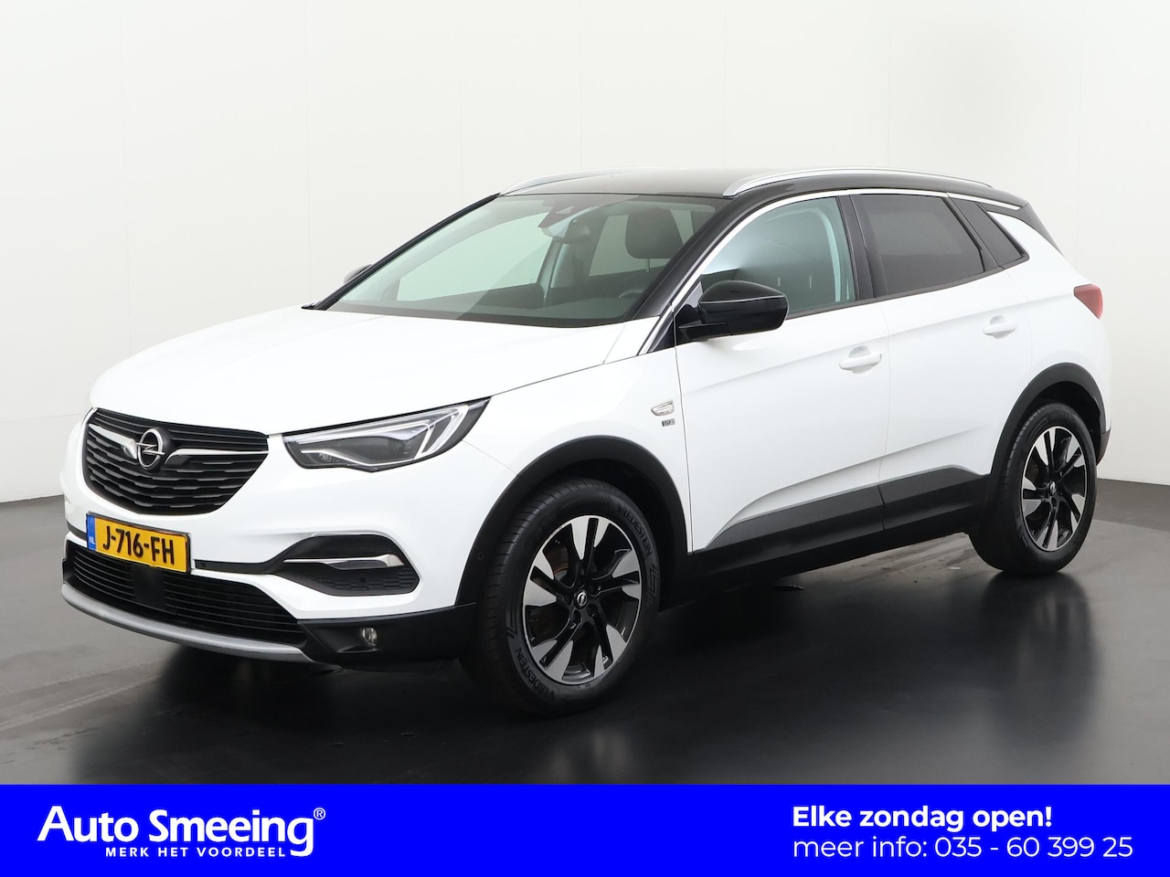 Opel Grandland X - 1.2 Turbo Innovation Automaat | Trekhaak | Camera | Navigatie | Zondag Open! - AutoWereld.nl