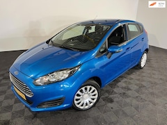 Ford Fiesta - 1.0 Champion zeer nette auto incl apk onderhoud nw distributie