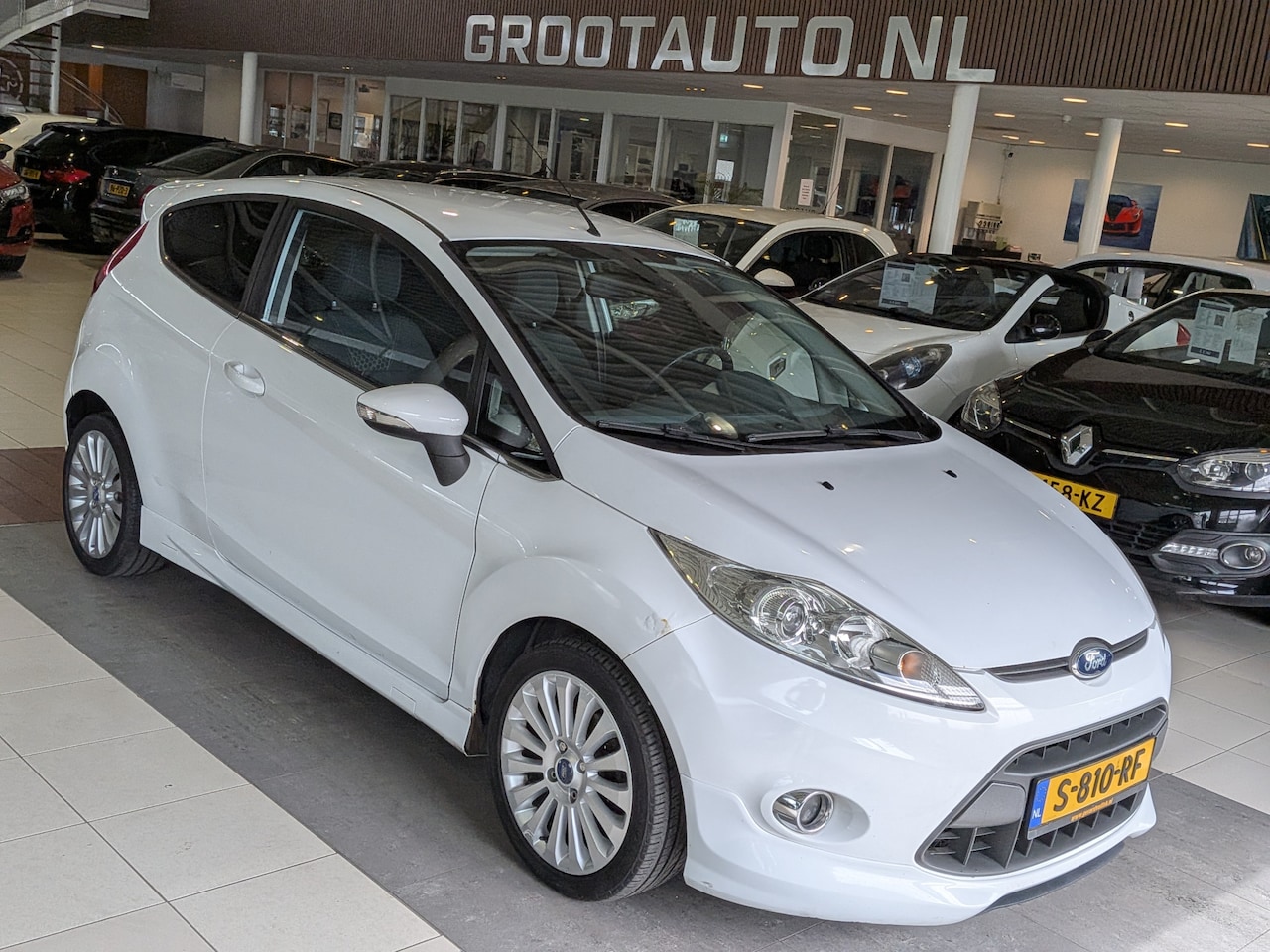Ford Fiesta - 1.4 Trend Airco, Stuurbekrachtiging - AutoWereld.nl