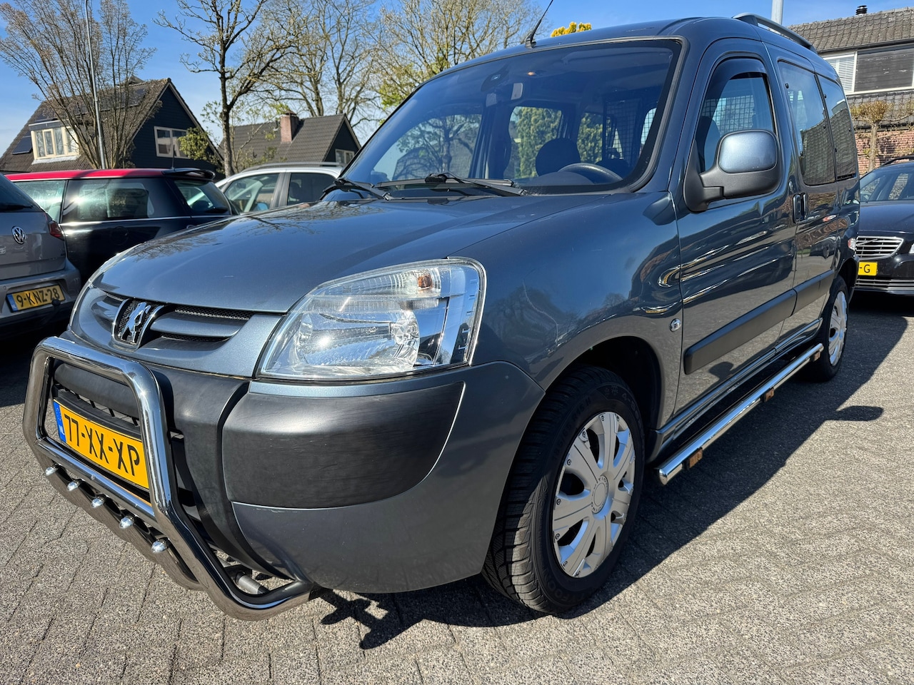 Peugeot Partner MPV - 1.6-16V XT Apk 11/12/26,Airco,Cruise,2x Schuifdeur - AutoWereld.nl